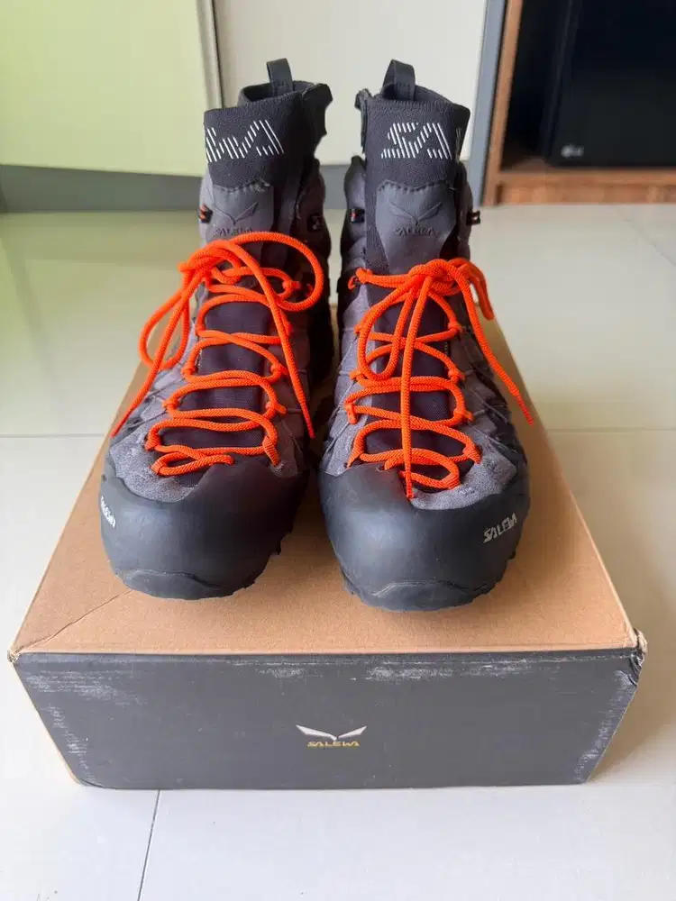 SALEWA WILDFIRE EDGE MID GTX eu45 BEKAS. 2x gunung sumbing sindoro