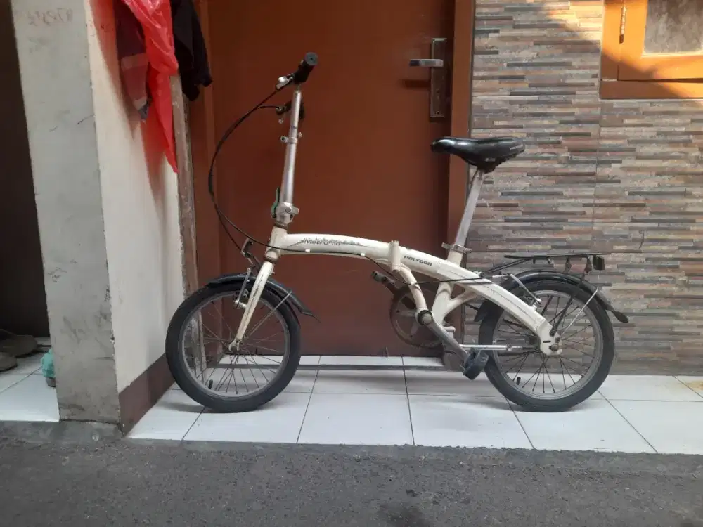 Sepeda lipat Polygon