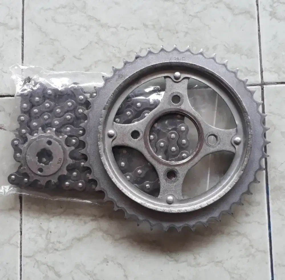 Gearset 2nd originsl copoton Tiger revo,bonus kampas rem YSP baru