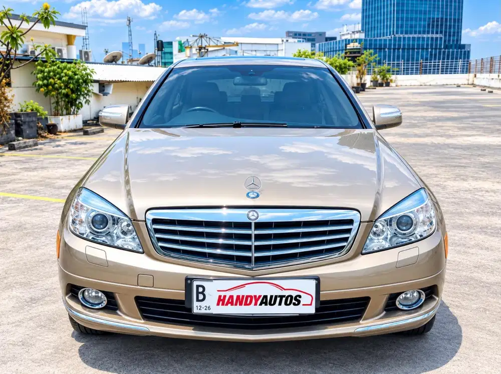 Mercedes Benz C280 Low KM 2009 Automatic Coklat Muda Metalik