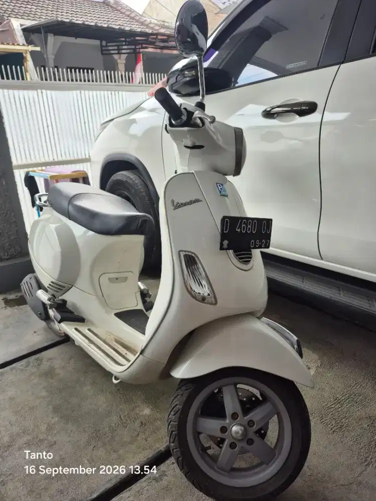 Jual Vespa Piagio LXV 150 ie 3V