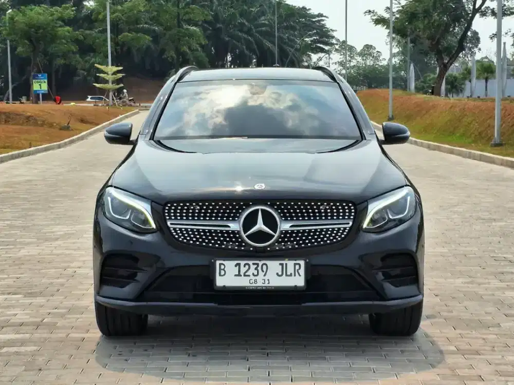 Mercedes Benz GLC 200 AMG night edition 2019 Tdp 14 Jt