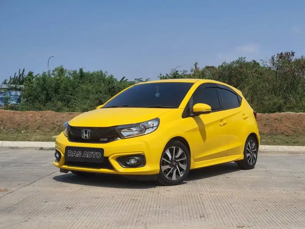 [ TDP 10 jt ]  Honda Brio 1.2 RS AT 2022 Kuning
