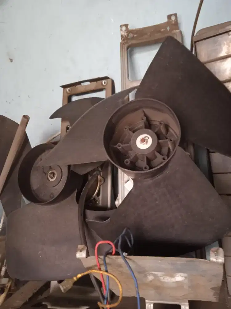 Kipas angin outdoor AC blower 1 PK kondisi baik siap pakai msh mulus