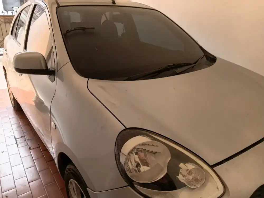 Jual nisan march 2014
