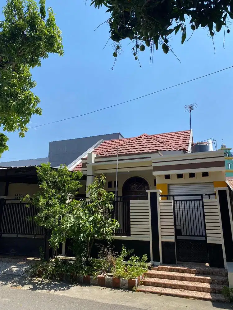 Dijual Rumah Strategis