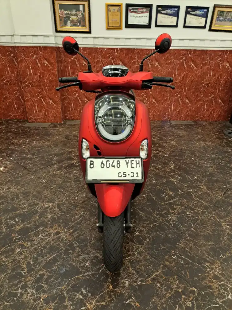 Hub ima ( dp 2.5 jt ) Scoopy Prestige 2026 km low . Bisa CO pake CC