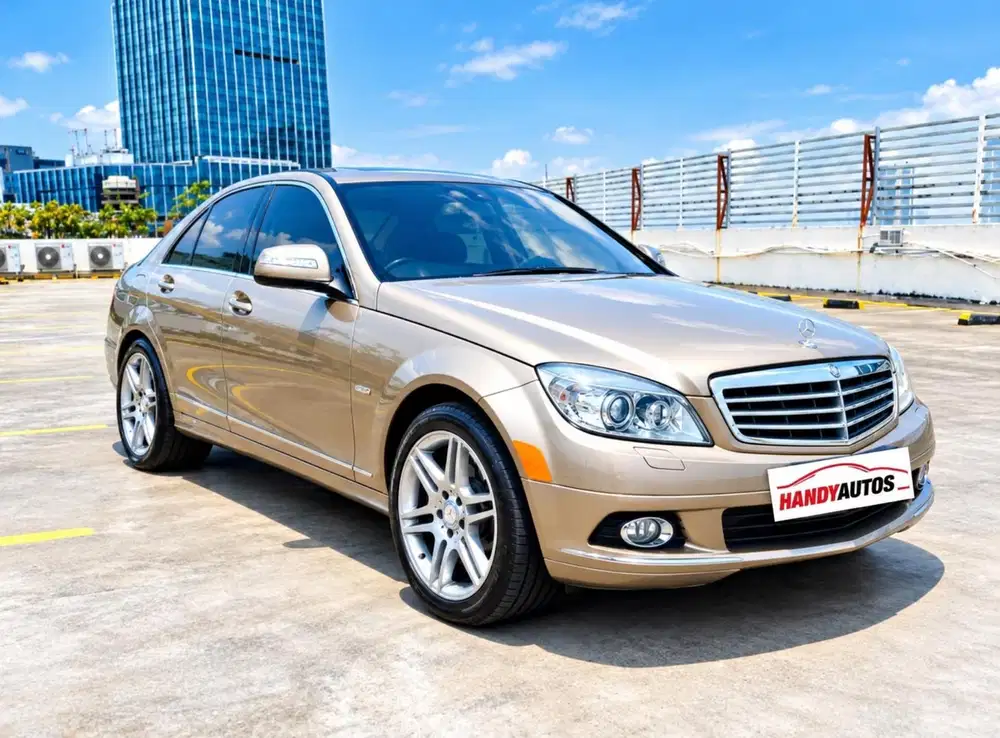Mercedes Benz C280 Low KM 2009 Automatic Coklat Muda Metalik