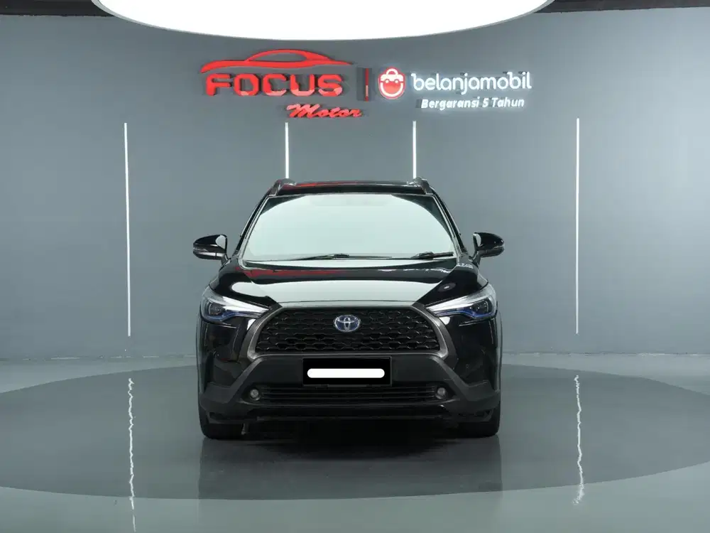 Km 49rb toyota corolla cross hybrid 2022 hitam pajak panjang
