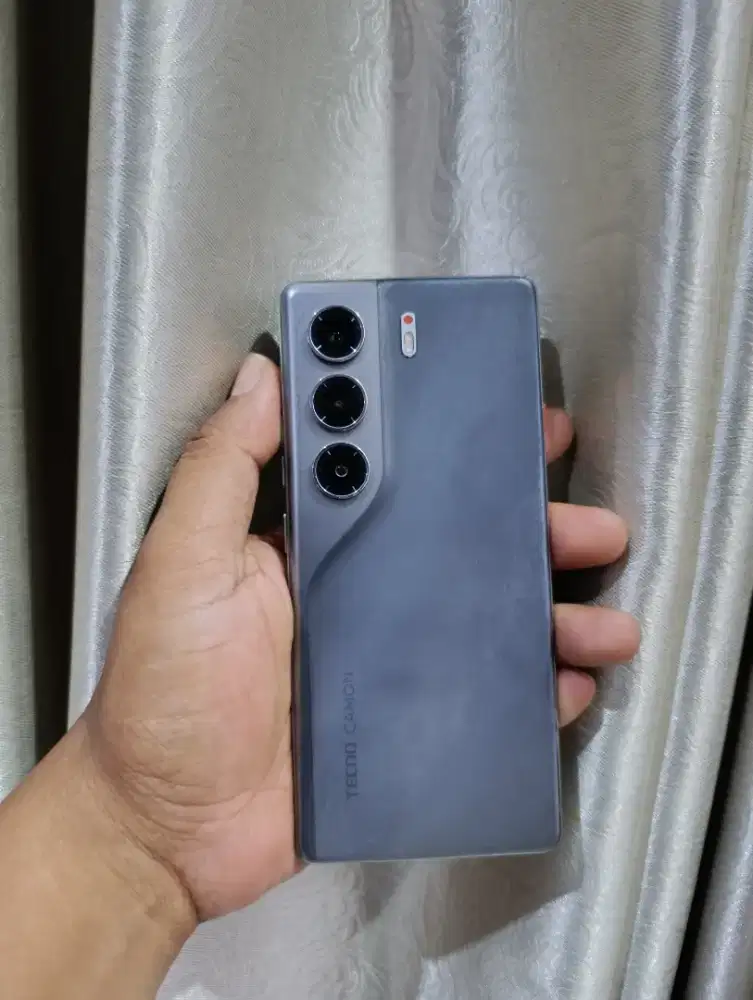 Infinix, tecno camon 40