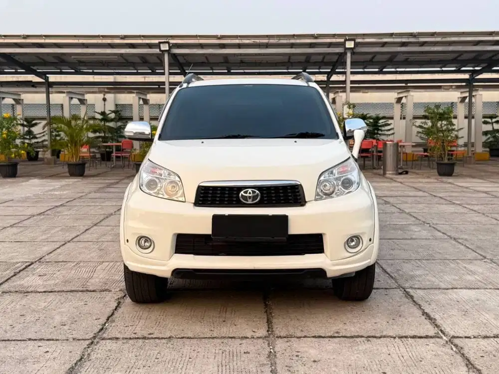 Toyota Rush 1.5 S Automatic 2012