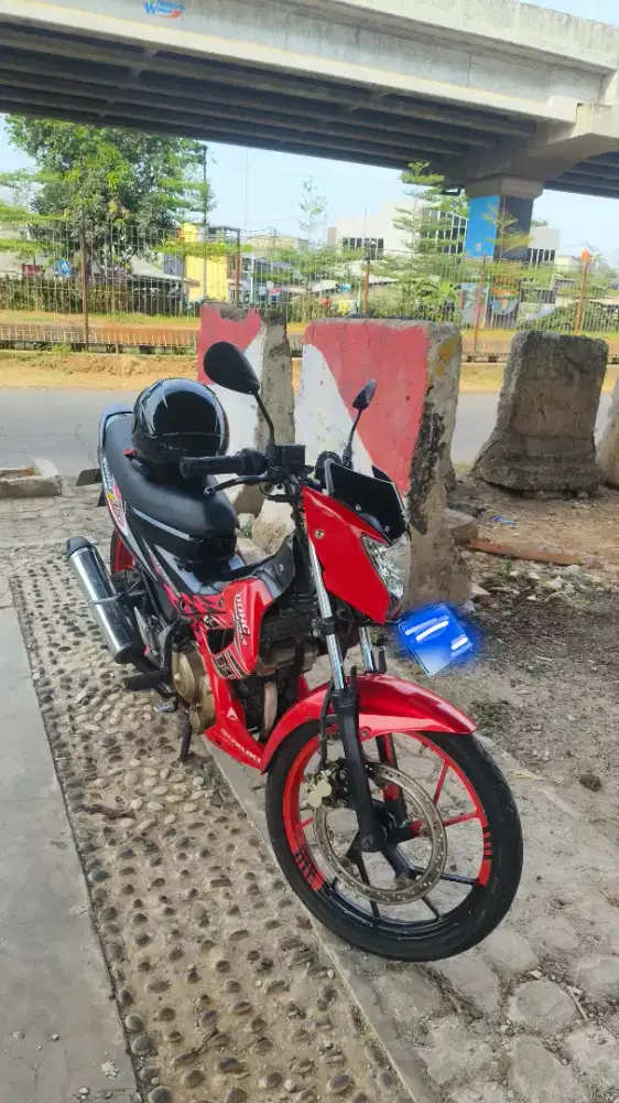 Dijual Satria fu 150 merah