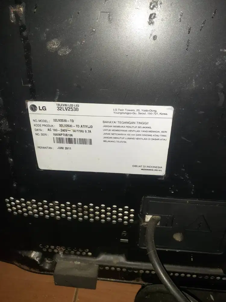 TV LCD LG 32 Bekas