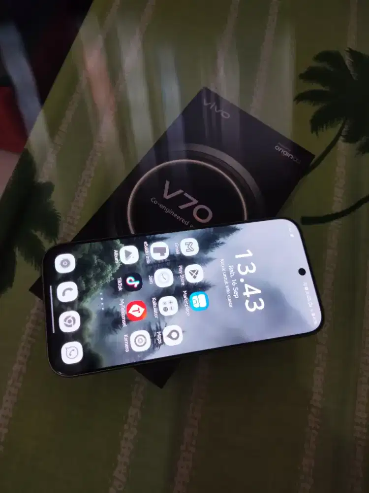 Jual vivo v70 likenew