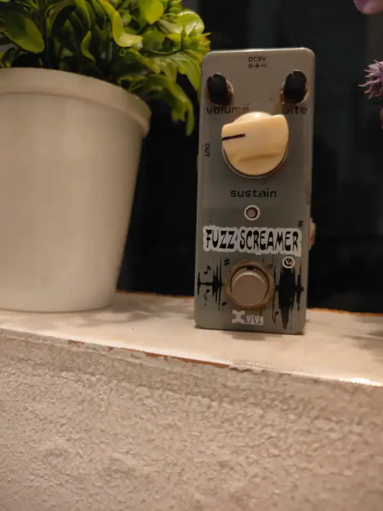 Efek Gitar Fuzz Xvive Lokasi Bekasi Jatiasih