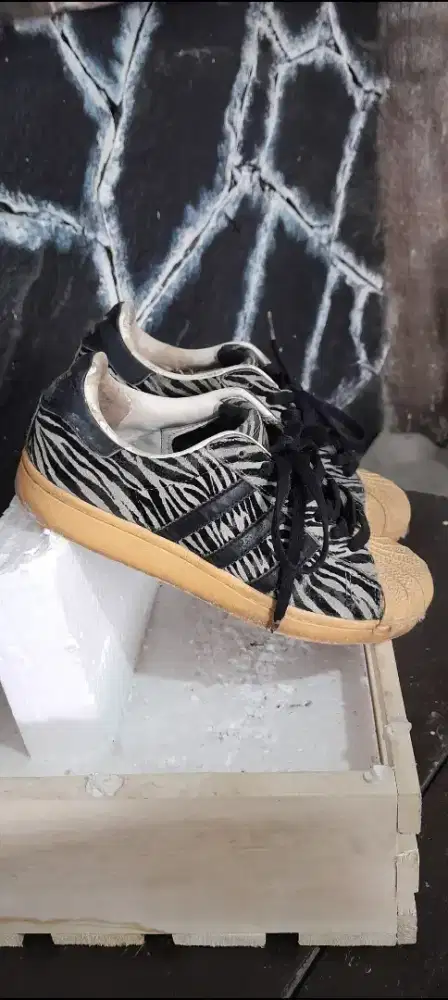 Sepatu Adidas Superstar