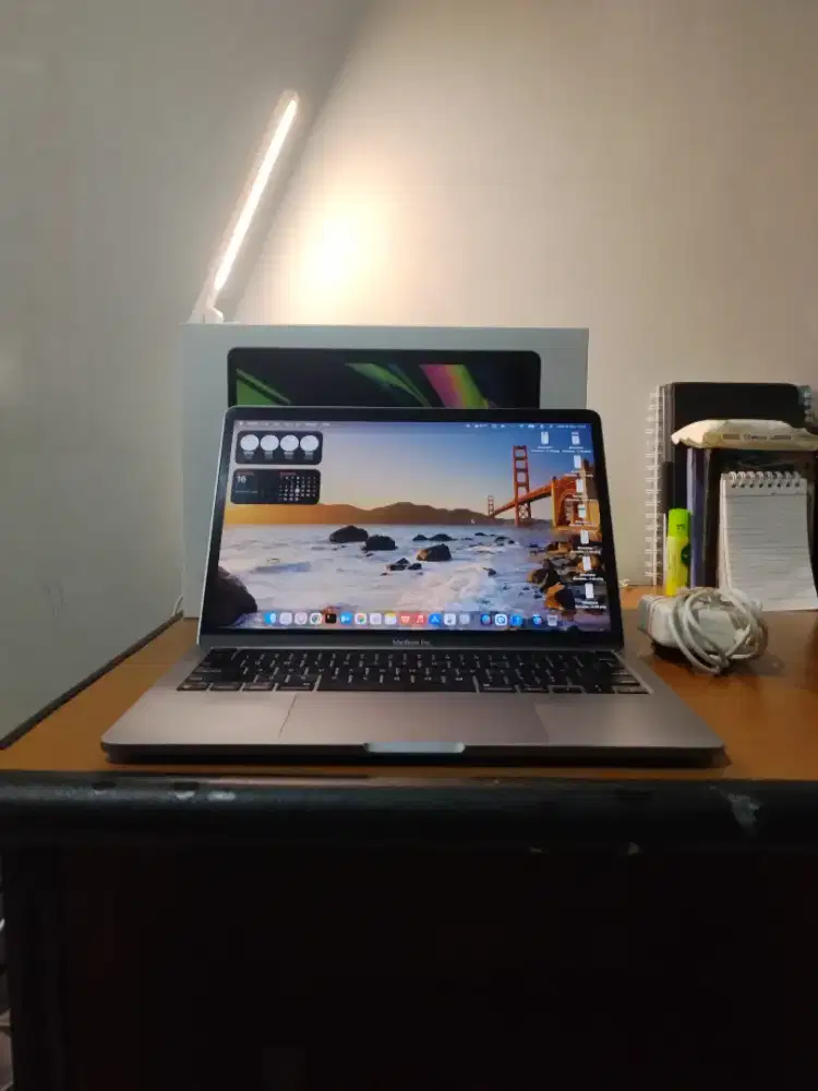 Macbook Pro M1 8/256 TouchBar Space Grey