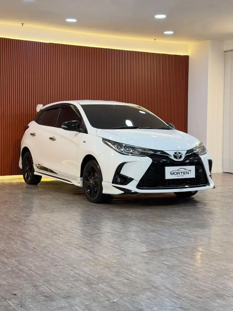 Toyota Yaris 1.5 GR Sport 2023 Odo 13 Ribu Record Antik Bergaransi