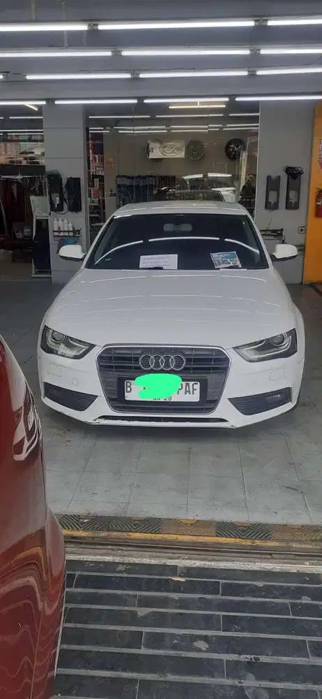 Audi A4 2013 Bensin