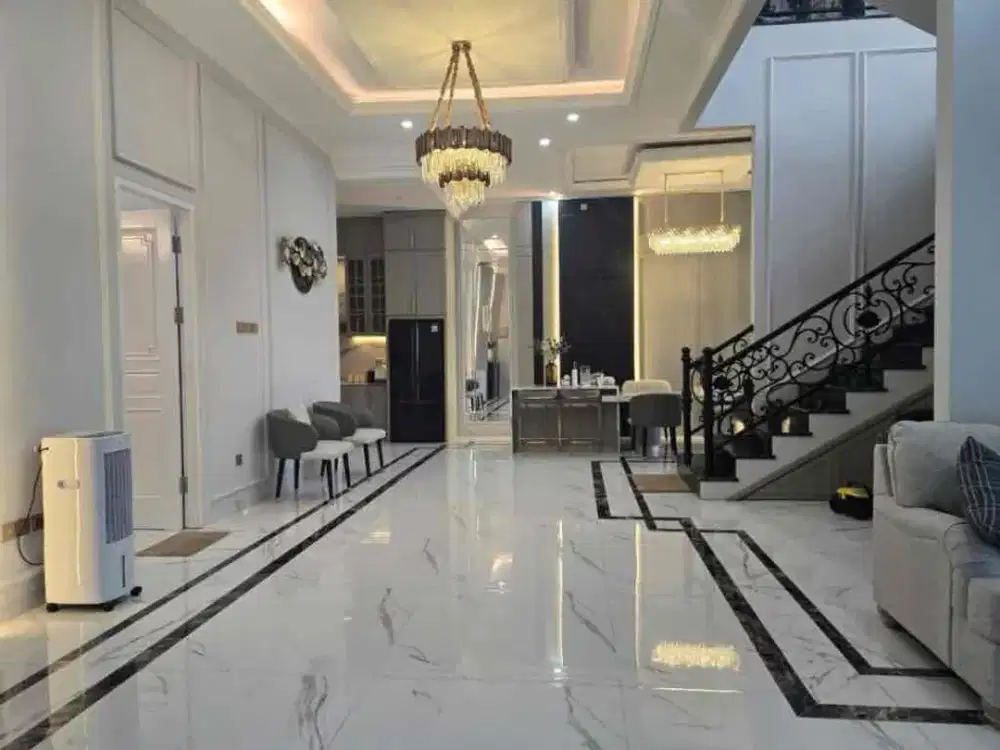 Dijual rumah mewah siapa huni grand city