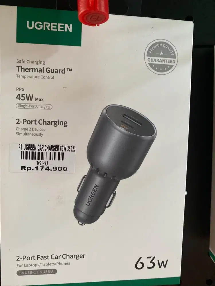 UGREEN CAR CHARGER 63W