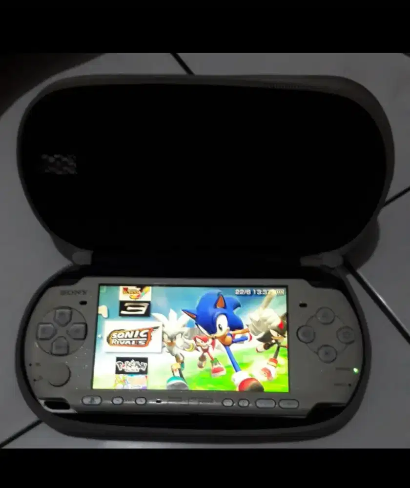 Psp sony slim keren full games mantap muluss lancar siap main