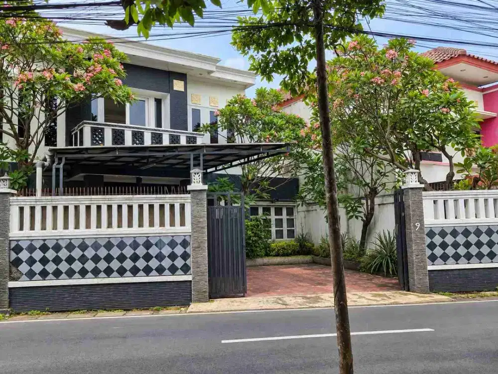 Dijual Rumah Bagus Lokasi Strategis di Jl. Poso Raya, Jagakarsa, Jakarta Selatan