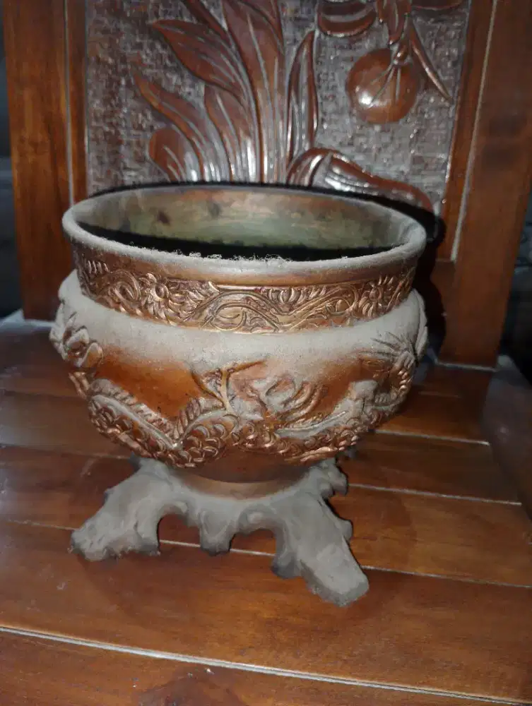 Bokor Kuningan Antik dan Vintage