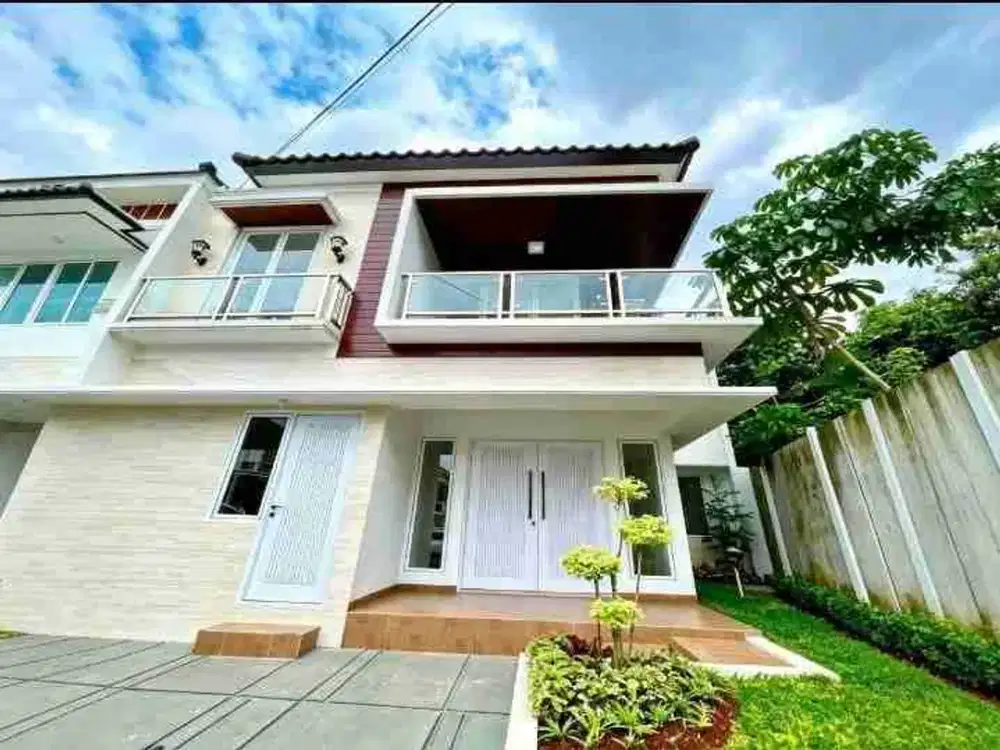 Rumah Modern Townhouse Cilandak Jaksel LT 272m² LB 155m² 4KT 4KM SHM – Rp4,9M Nego