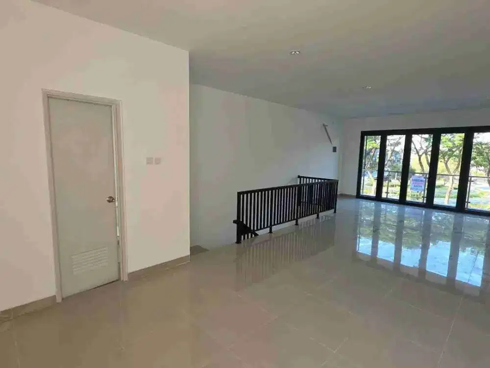 DISEWAKAN RUMAH - SUNSET JUNCTION DEKAT KOMPLEKS LAVIA