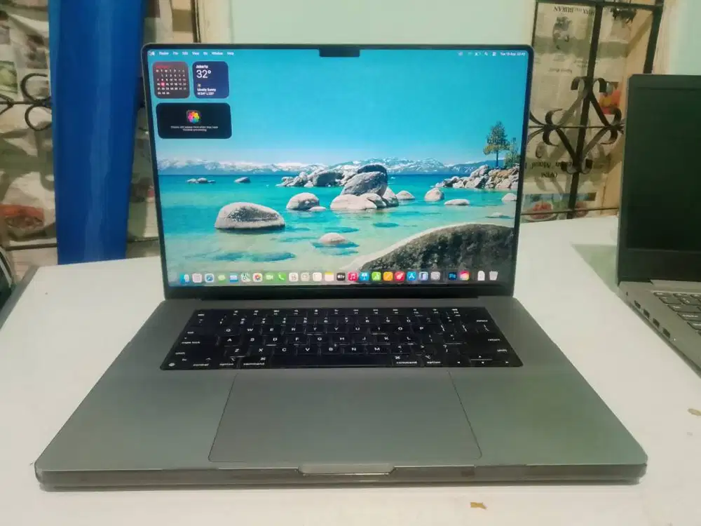 Macbook Pro 16 inch 2021 M1 Pro Ram 16 GB SSD 512 GB