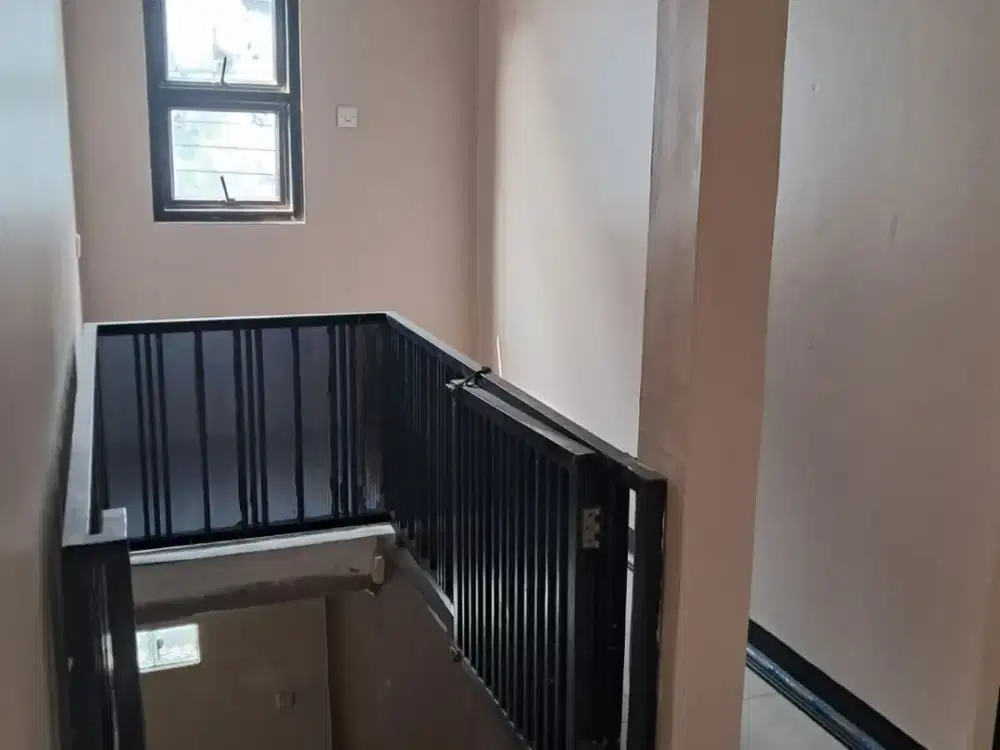 Dijual Rumah 2 lantai di Dekat Gasmin Antapani Kota Bandung
