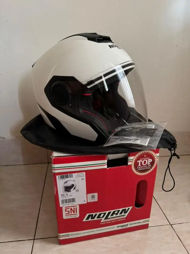 Helm Nolan N40-5 06 special