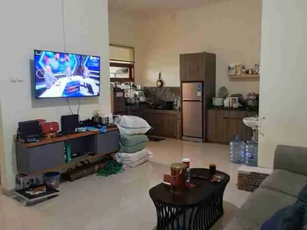 Rumah Tengah kota di komplek Turangga dekat Bkr Buah batu