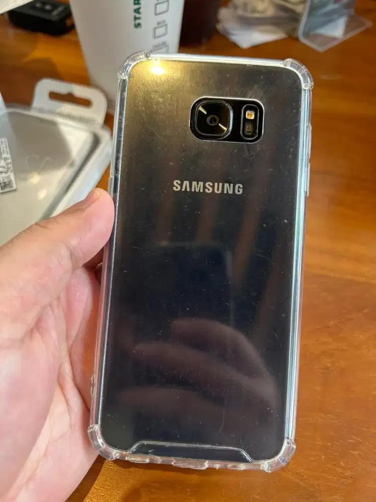 Dijual hp samsung S7 edge