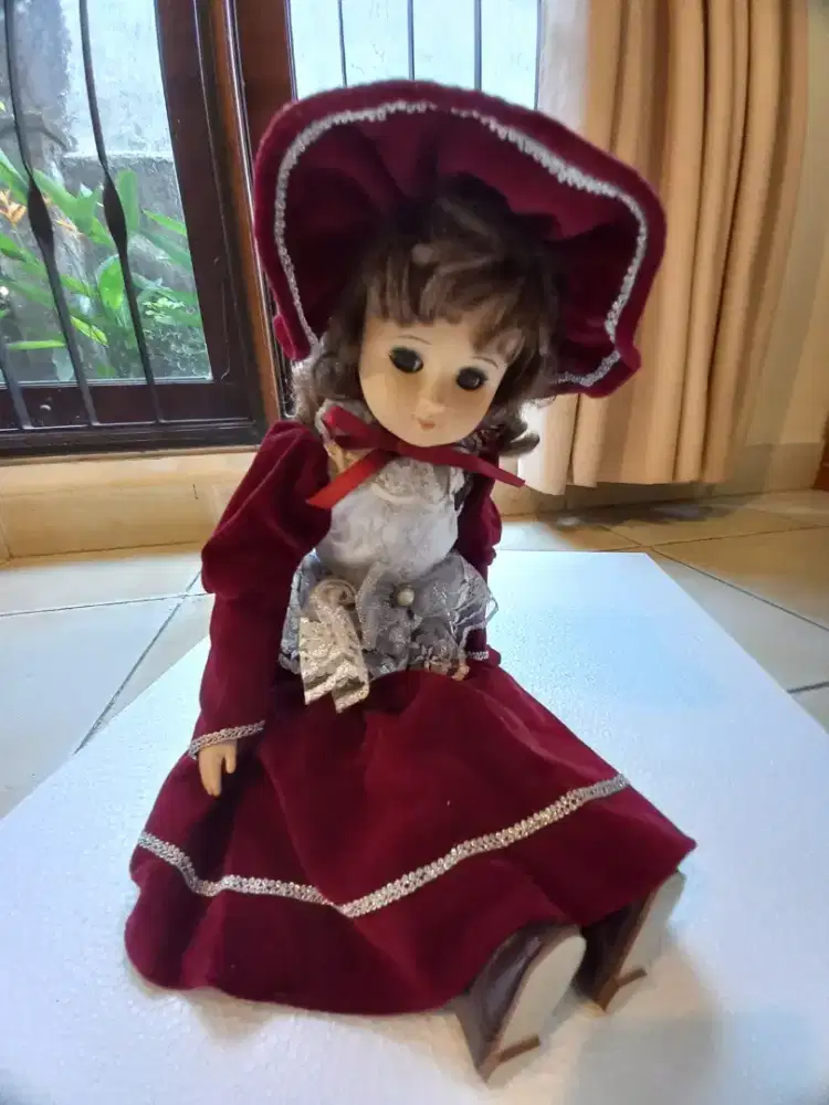 Dijual boneka vintage langka merek OIKE (OIKE Collection) buatan Jepan