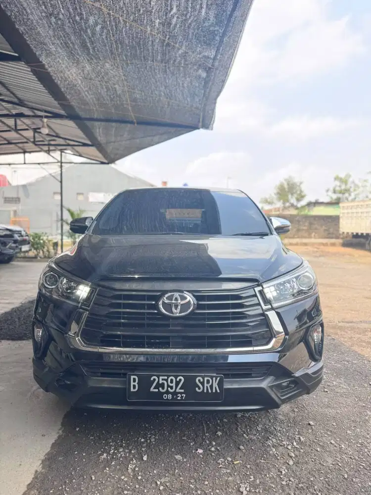Toyota Venturer bensin matic 2020