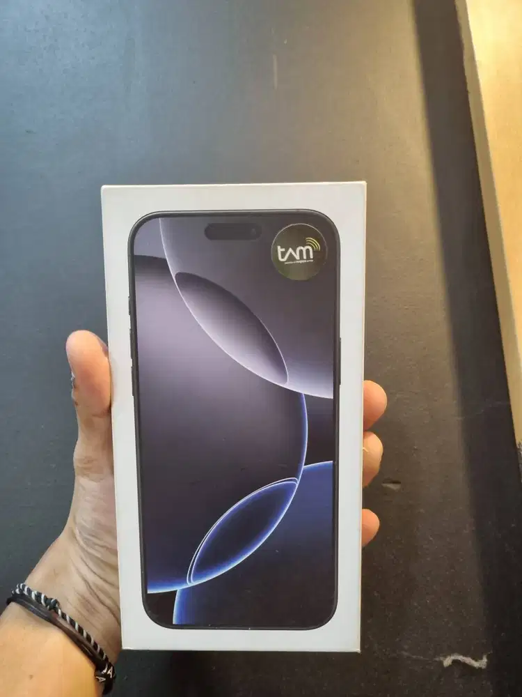 IPH0NE 16 PRO MAX  1 TB