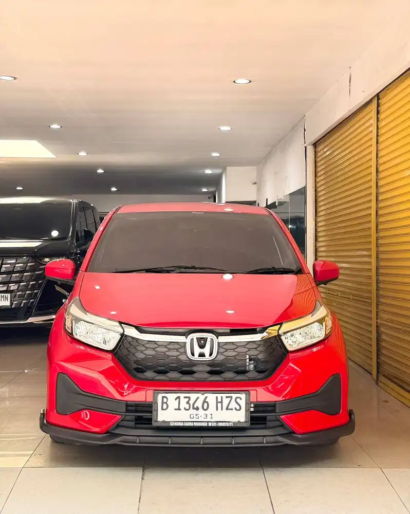 Kilometer 400 Perak Honda Brio 1.2 E CVT 2026 May Automatic Merah