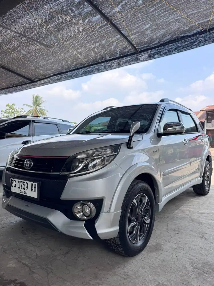 Toyota Rush trd ultimo 2016 matic
