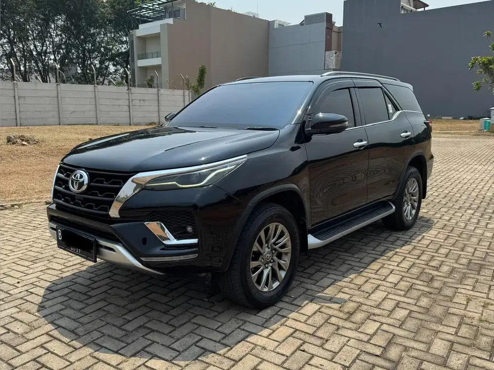 Fortuner VRZ 2022/2021 Cash tangan pertama record toyota