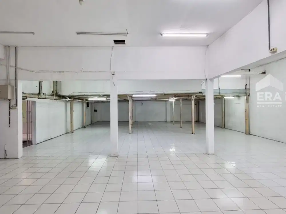 RUANG USAHA DIJUAL DI SOLO DEKAT LOTTE MART