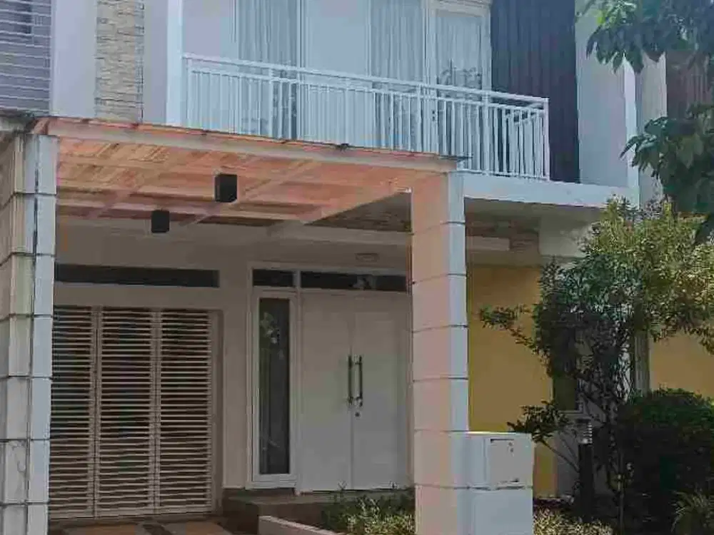 Rumah Full Renov Lebar 8 Full Furnished di Summarecon Bekasi Cluster Depan Dekat Mal SMB