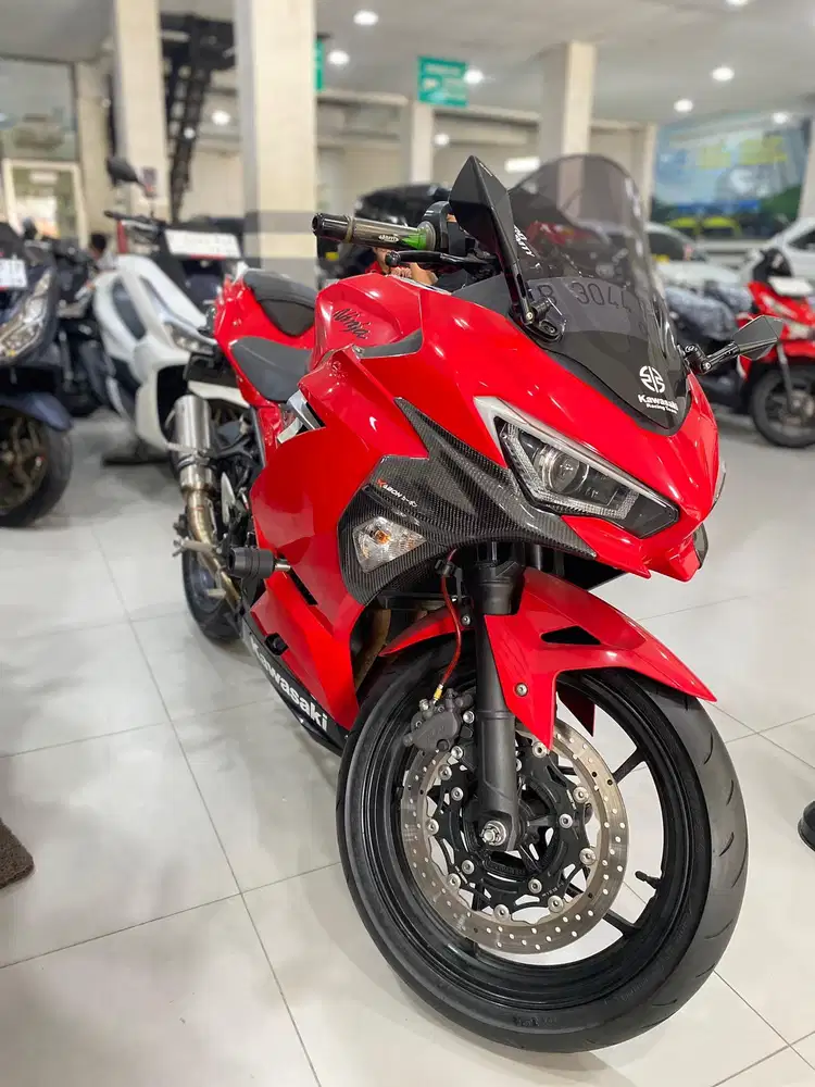 Kawasaki ninja 250 2018 km low pajak on