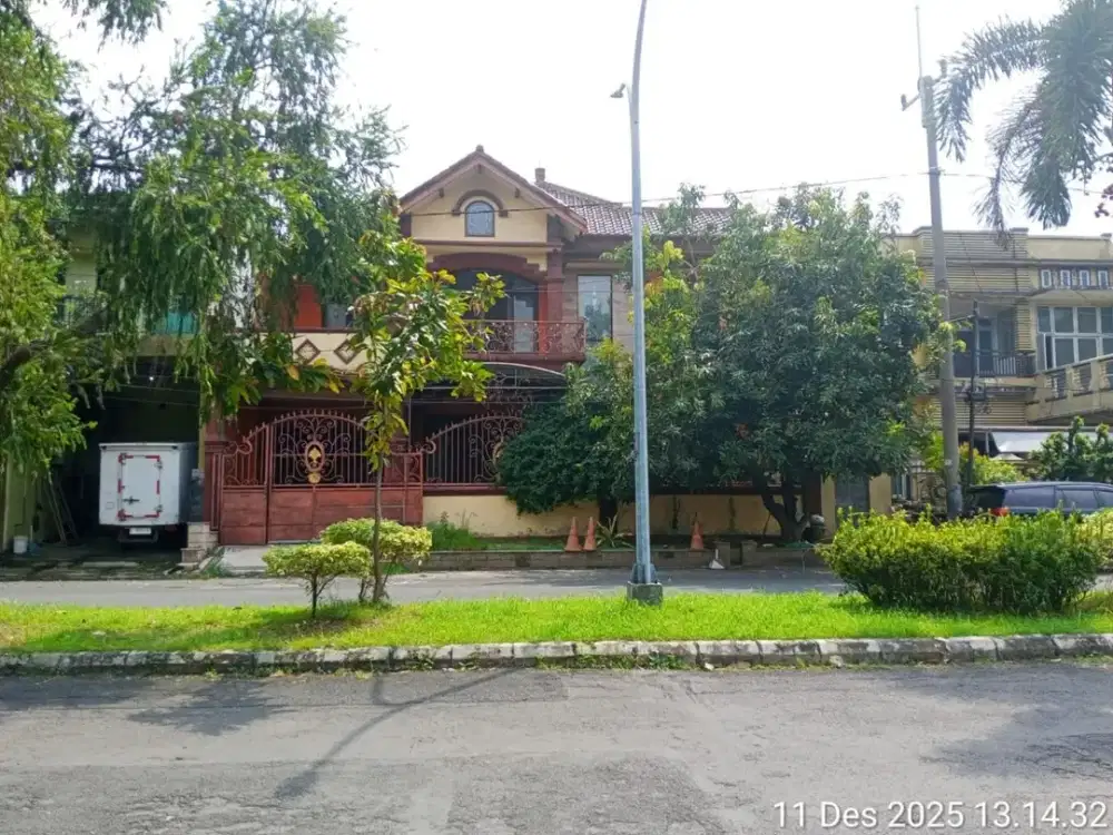 Rumah Pondok Jati Sidoarjo, Double Way Hadap Utara Row Jalan 3 Mobil
