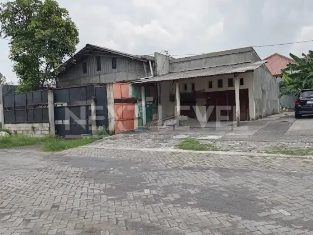 Dijual Rumah Bagus dan Murah di Gayungsari Barat