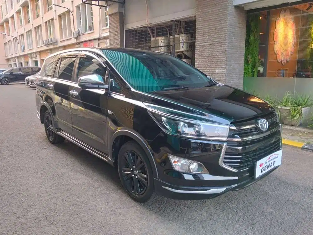 Innova Venturer 2.0 AT Terawat Dan Termurah