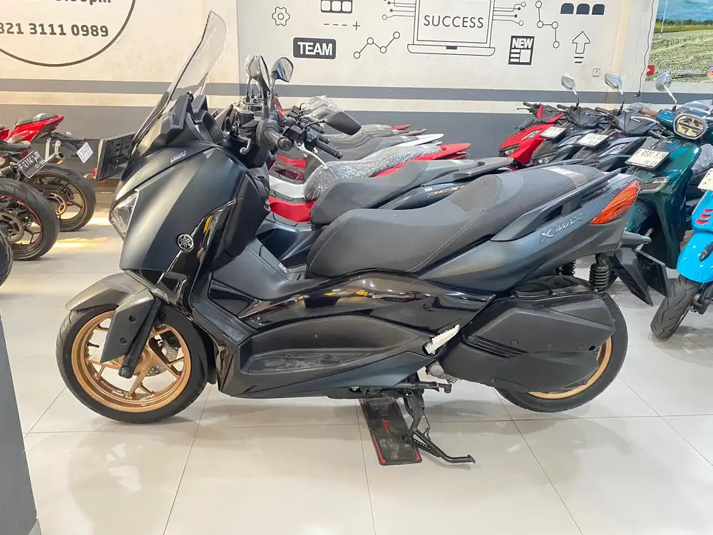 Yamaha x max abs 250 km low