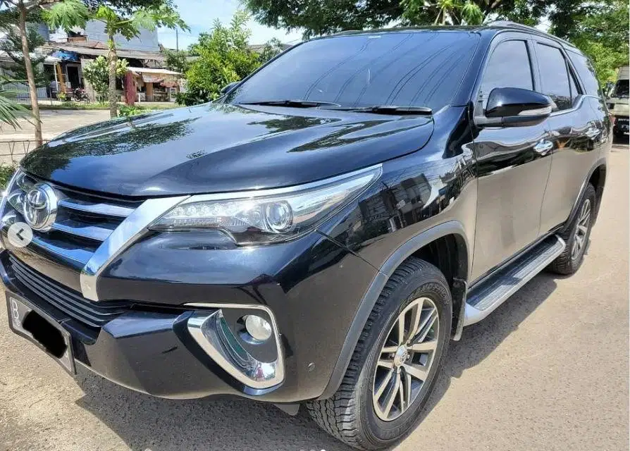 Toyota Fortuner istimewa