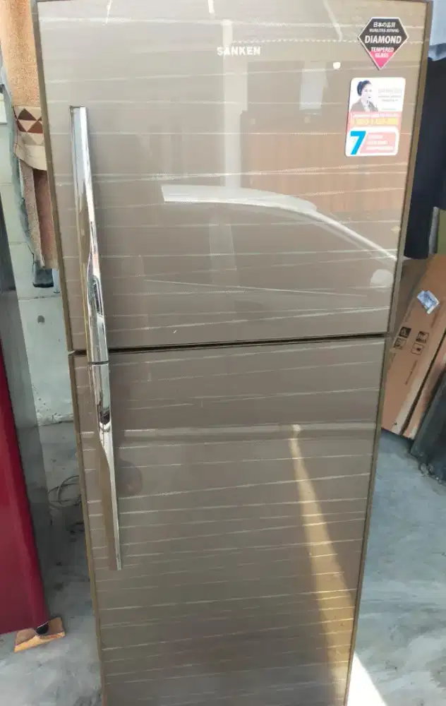Kulkas Sanken 2 pintu